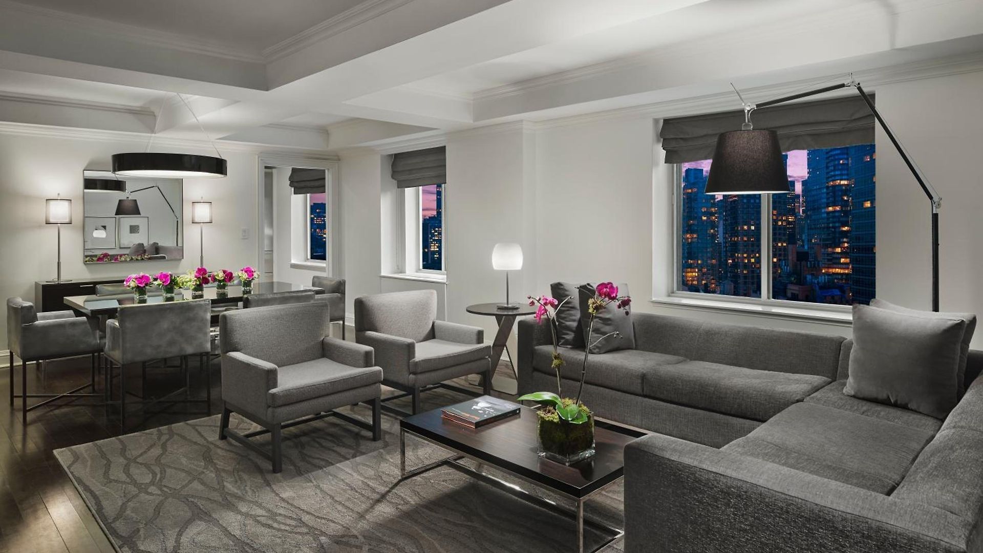 Aparthotel Aka Sutton Place 4*