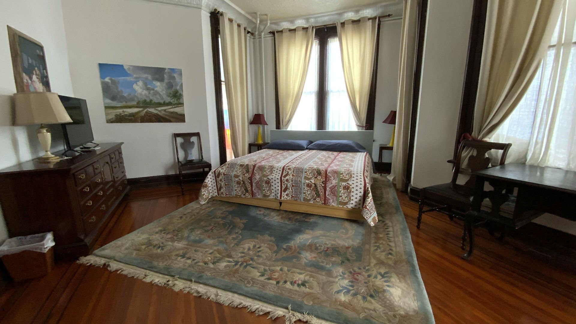 Pl And Gallery Bed & Breakfast