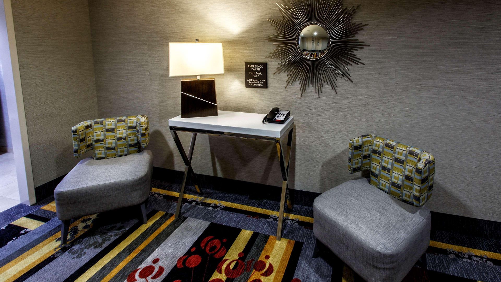 Hampton & Staten Island Hotel 3*