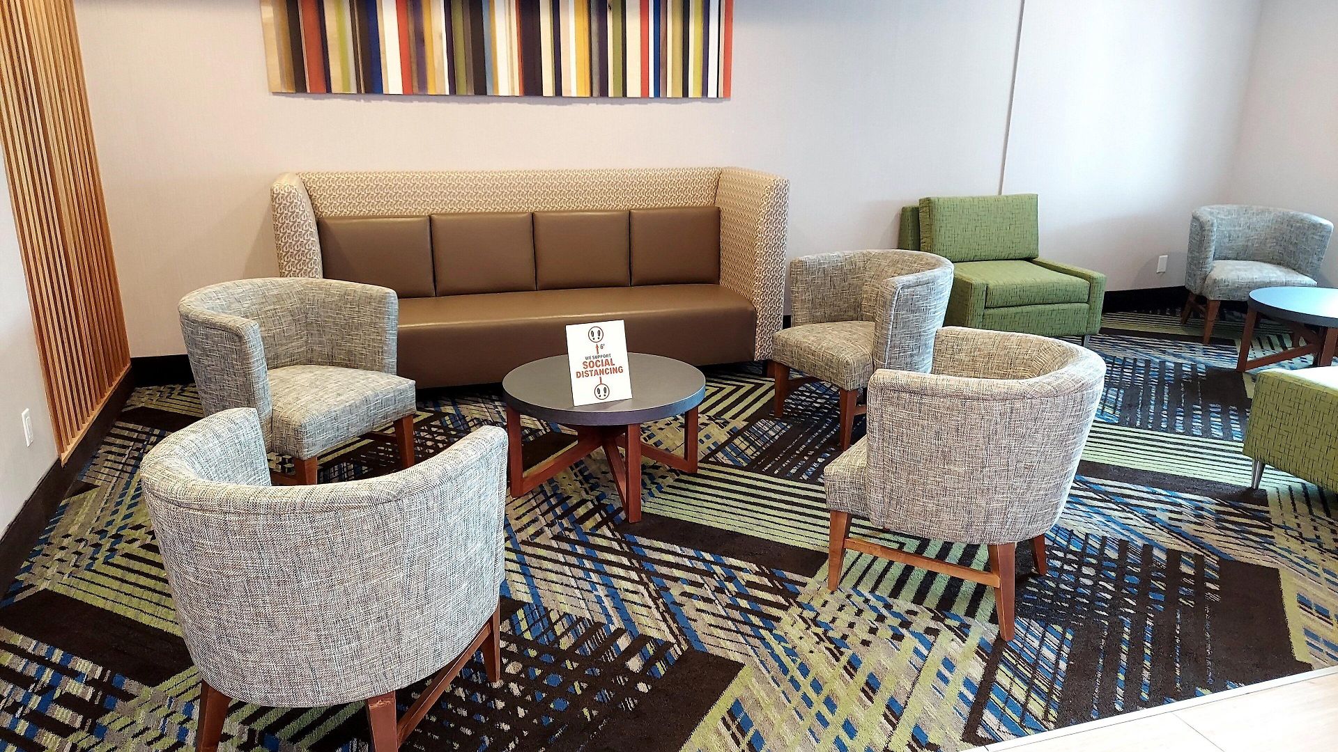 Hotel Express Maspeth By Ihg