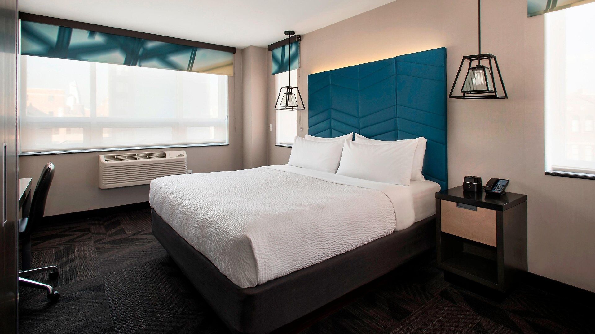 Four Points By Sheraton Manhattan Soho Village Hotel 3*