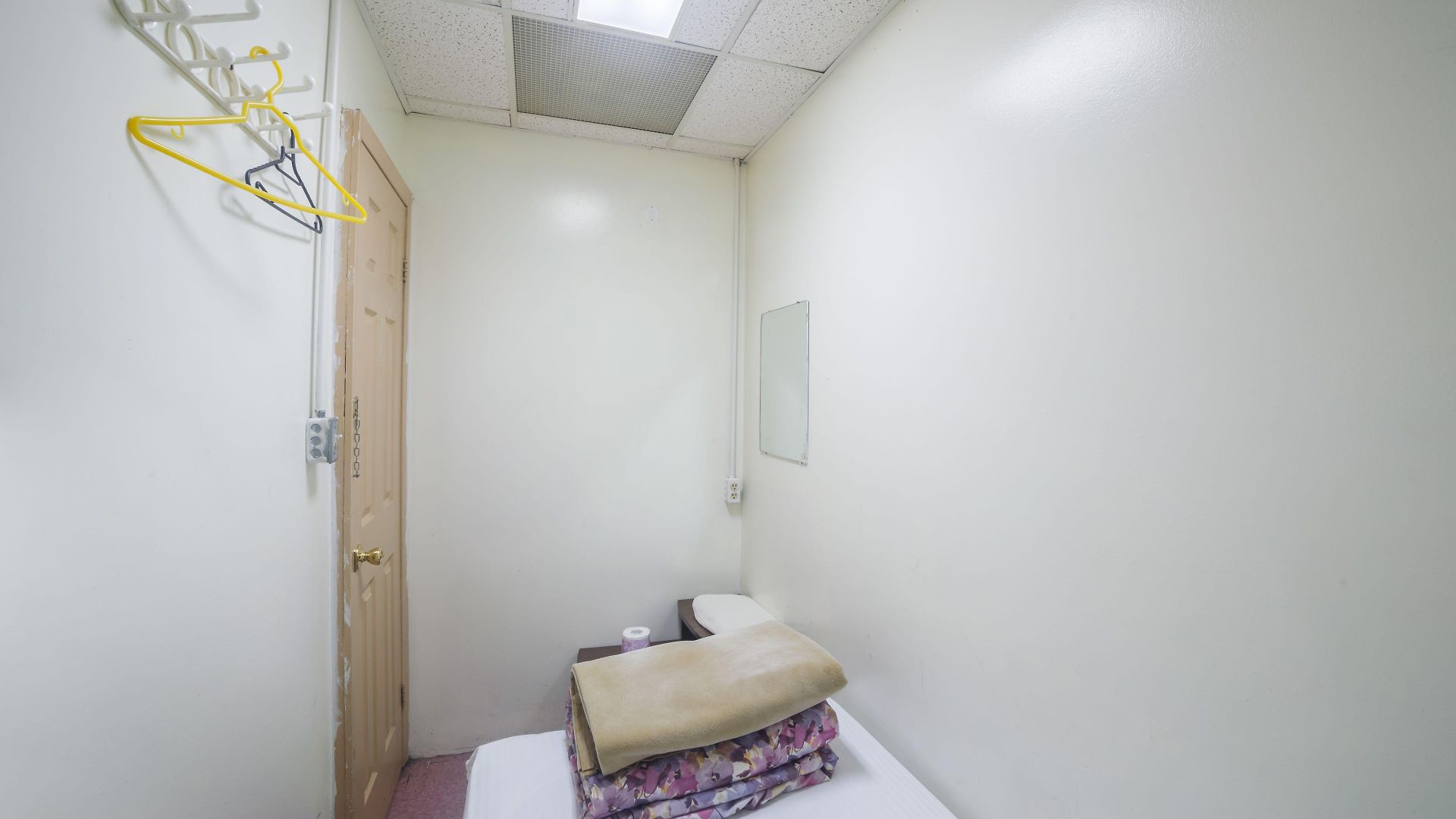 World Hostel *