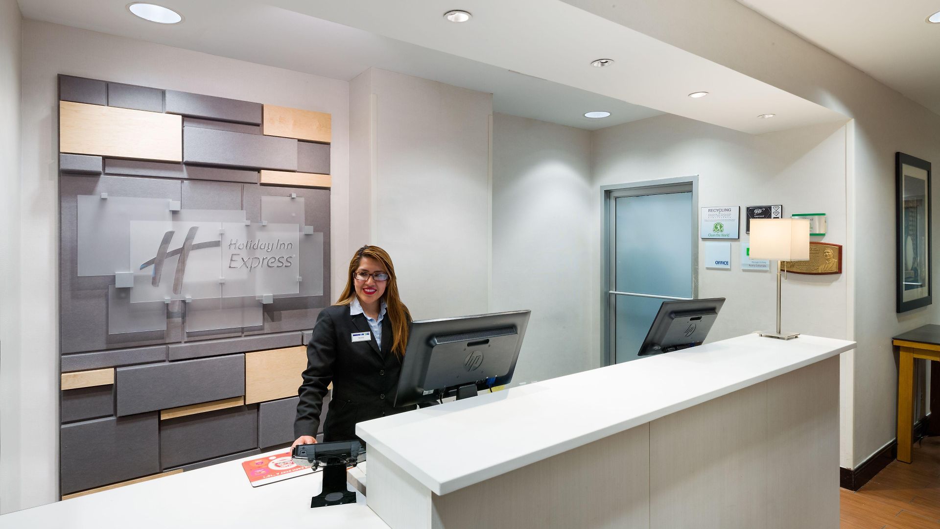 Hotel Express - Times Square By Ihg New York