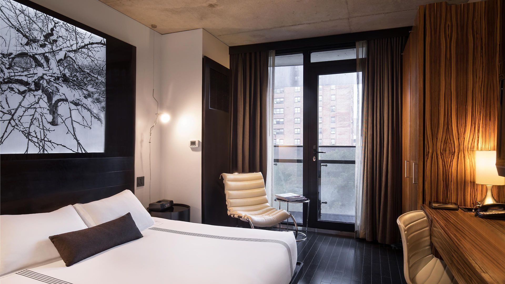 Sixty Les Hotel