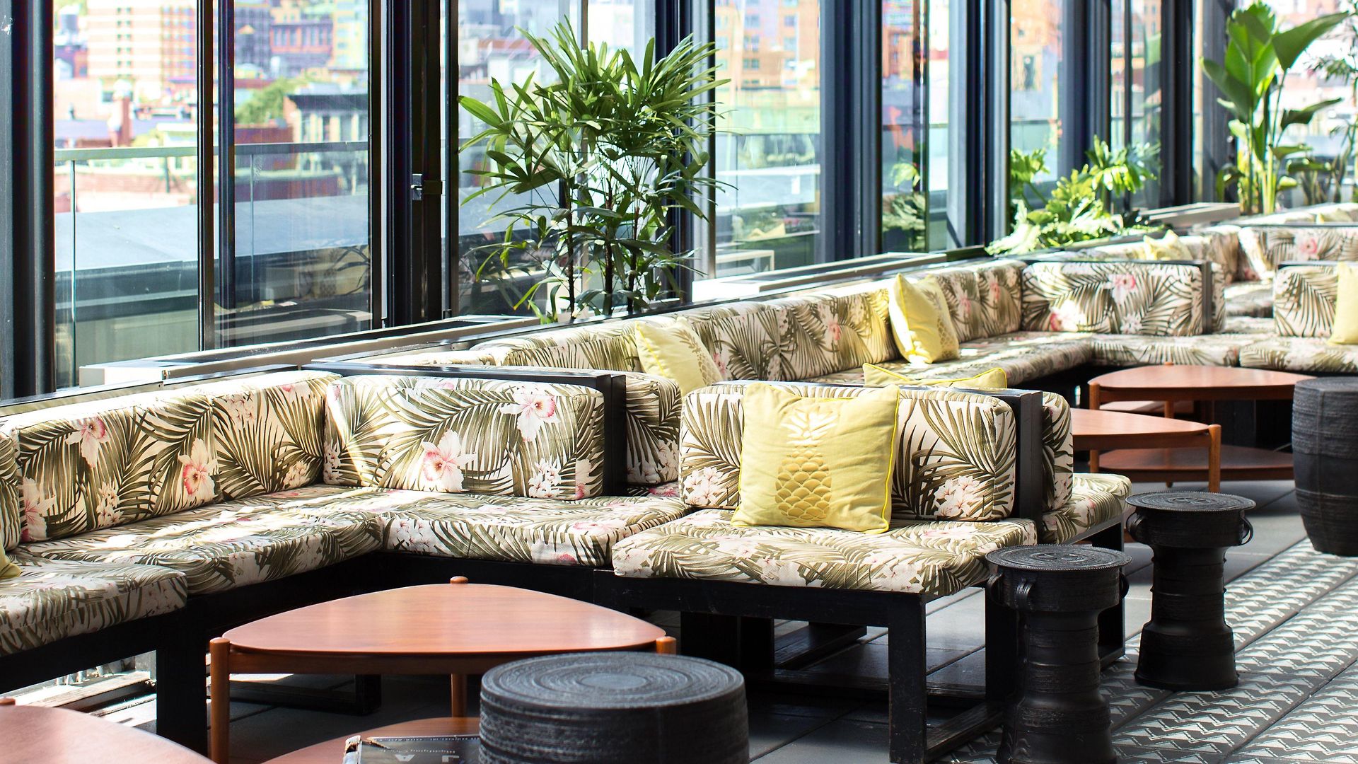 Sixty Les Hotel