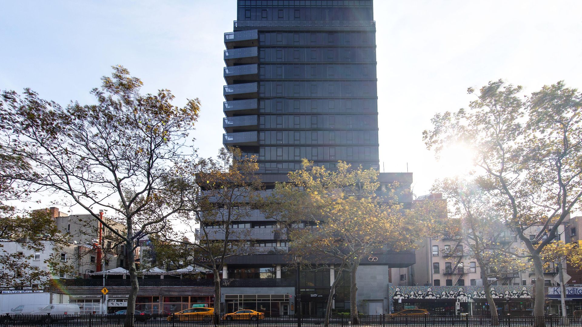 Hotel Sixty Les 4*