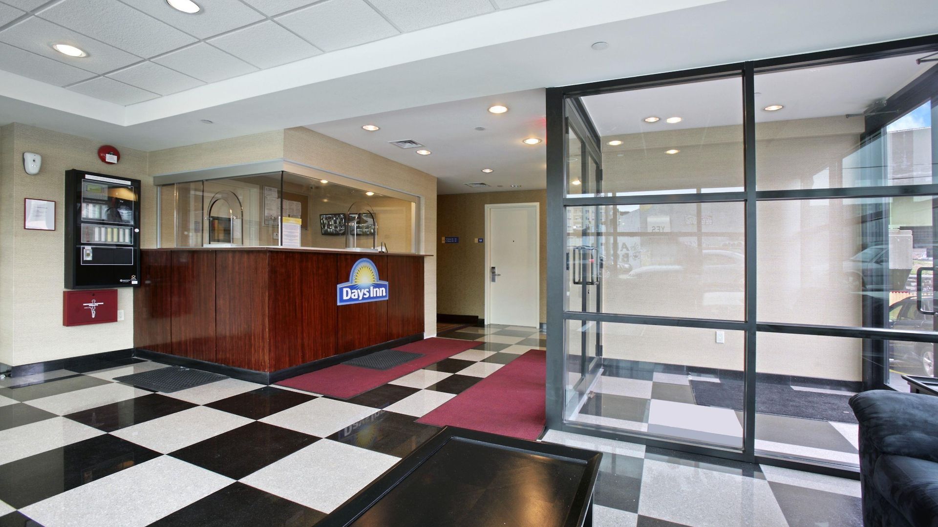 Hotel Days Bronx