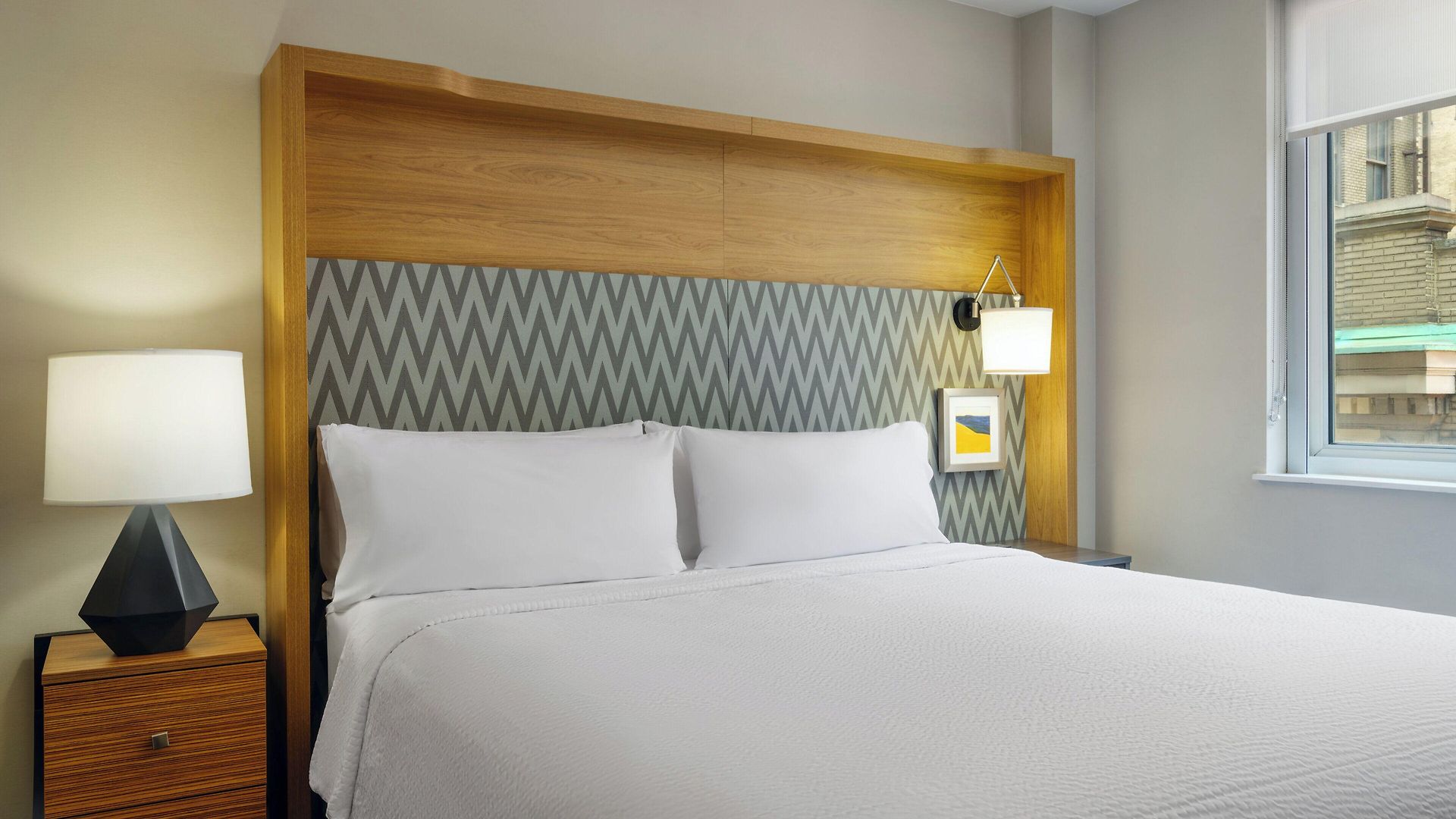 - Street By Ihg New York