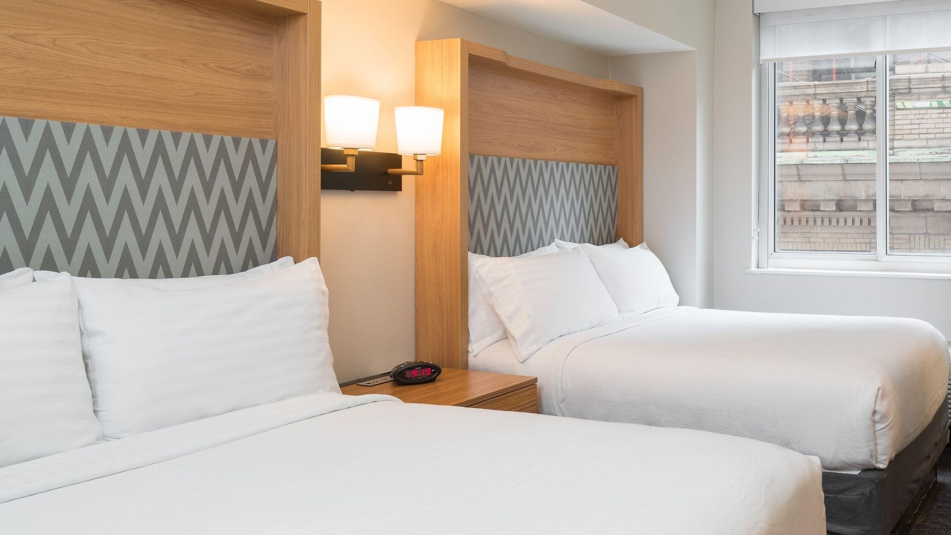 - Street By Ihg Hotel 3*