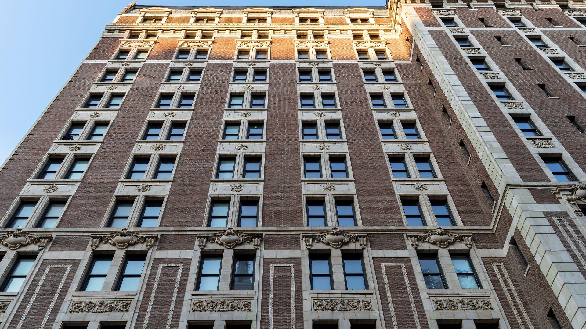 Hotel Ace 4*