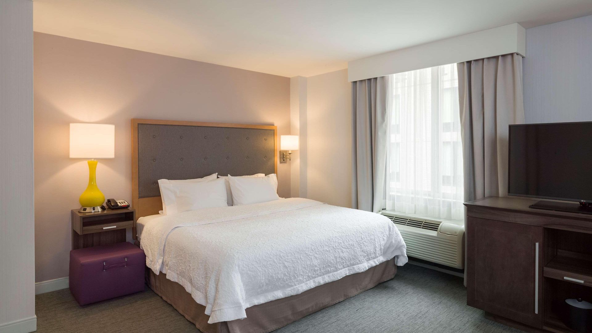 Hampton Manhattan - Times Square South 3* New York