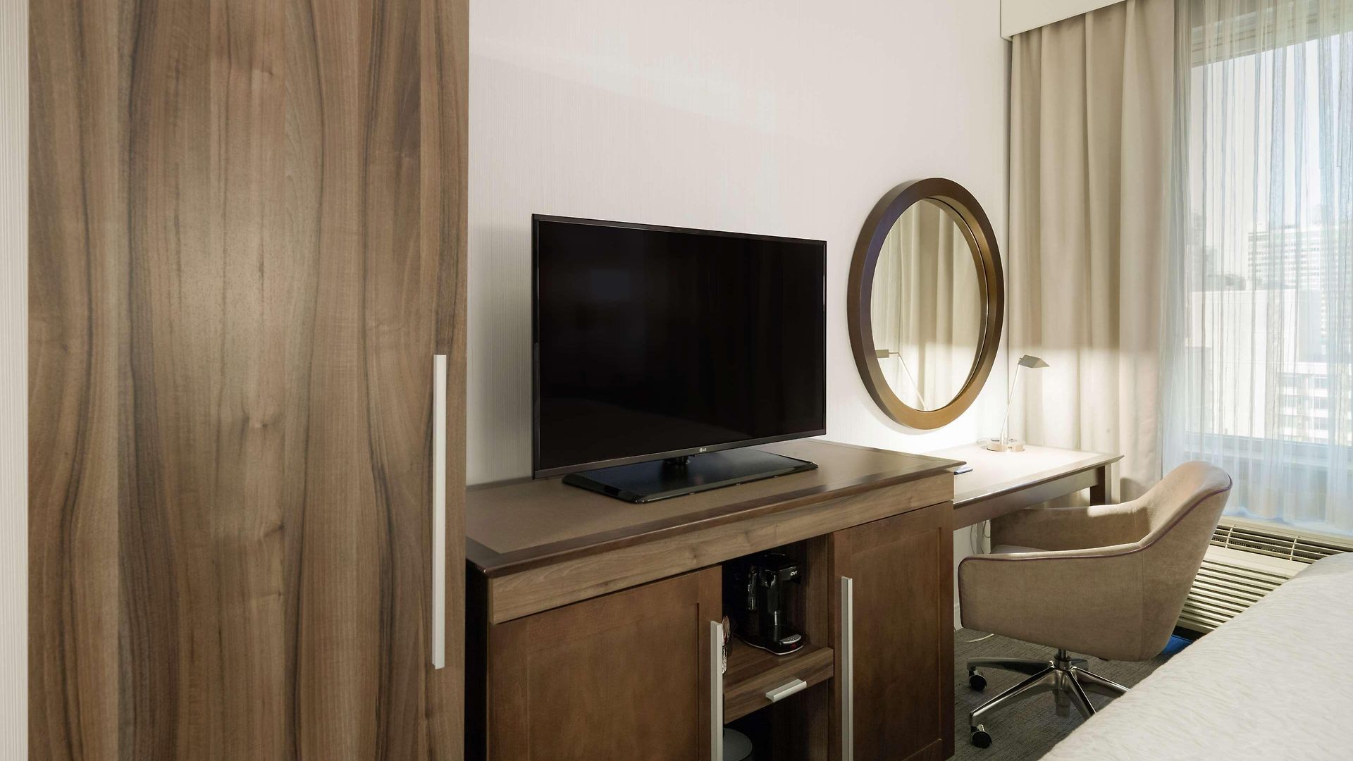 Hampton Manhattan - Times Square South Hotel New York