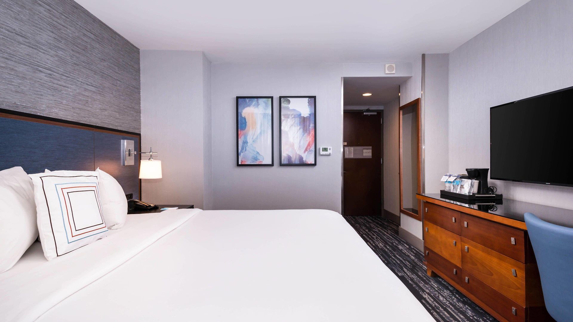 Hotel Fairfield & By Marriott Manhattan/times Square South 4*
