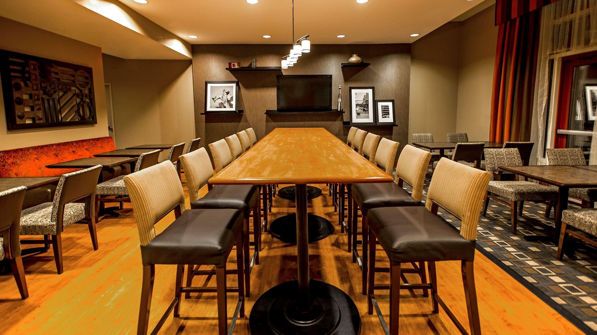 Hampton - Laguardia Airport Hotel