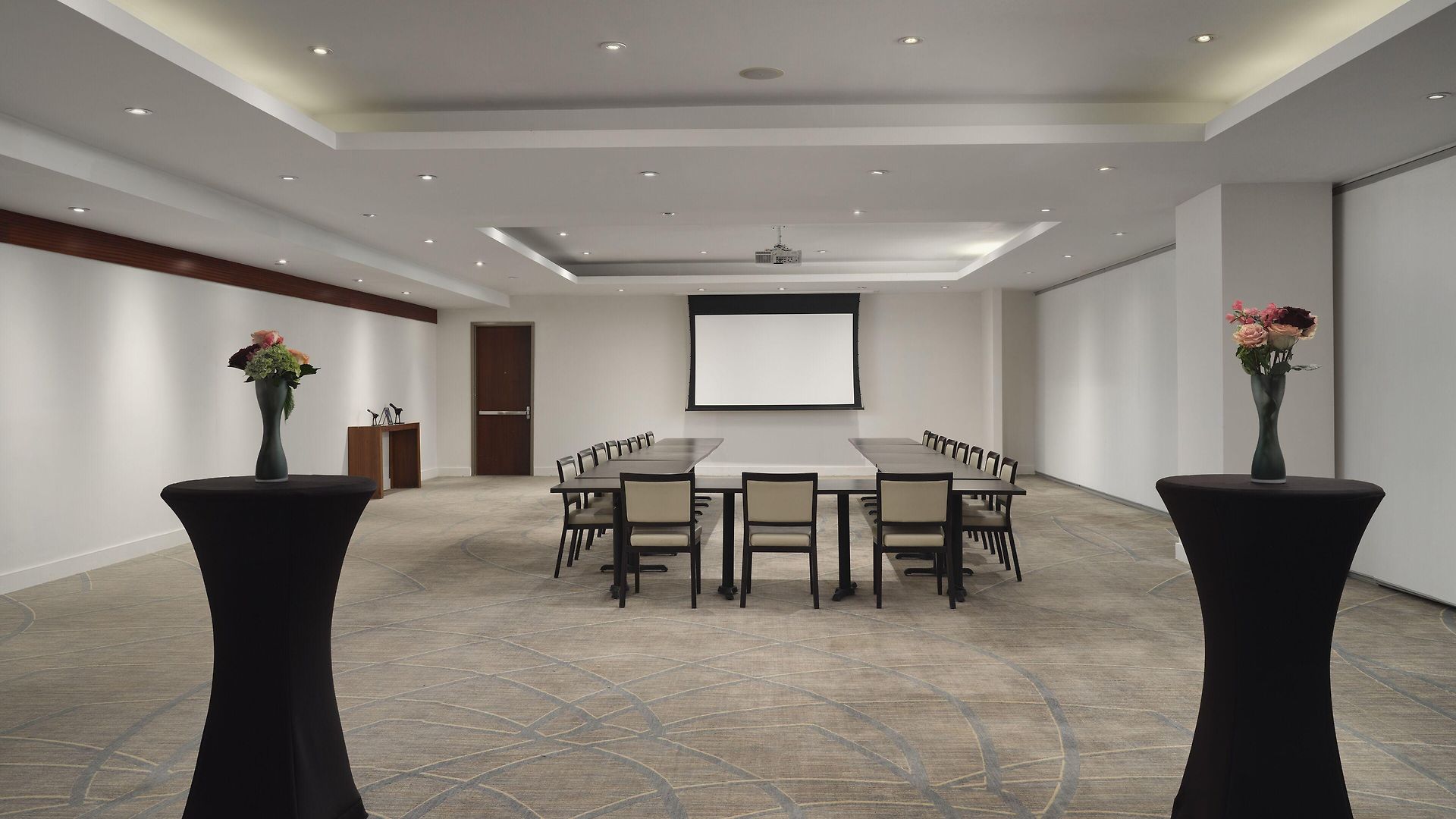 Hyatt Centric Street Hotel