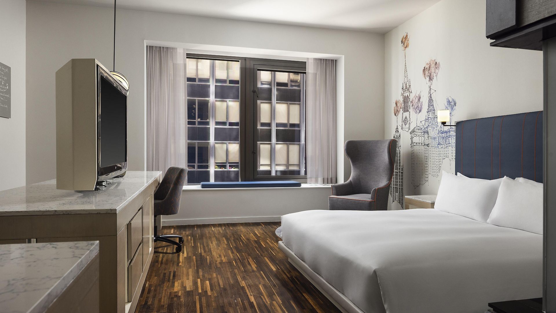 Hyatt Centric Street Hotel 4*