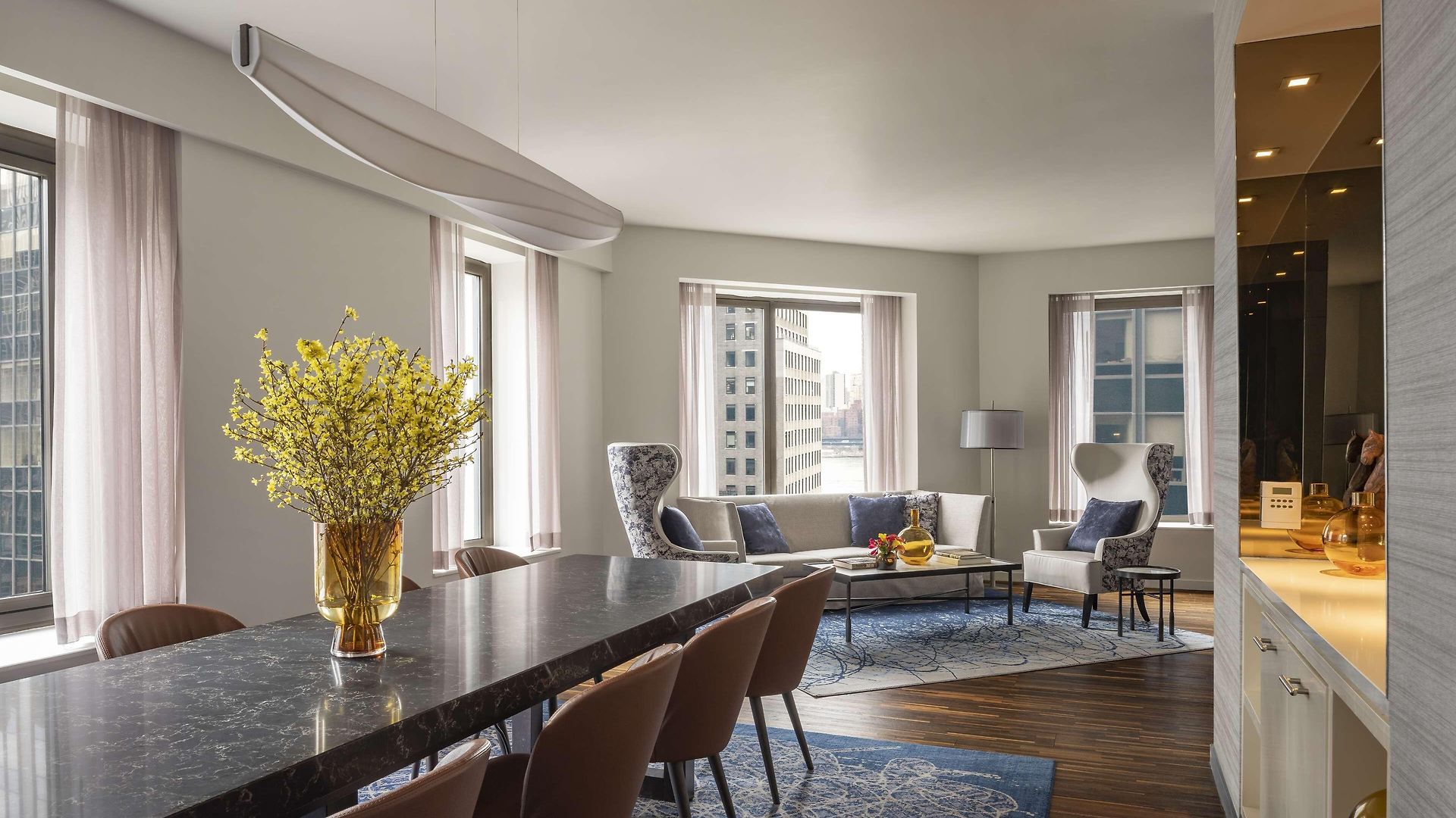 Hyatt Centric Street Hotel