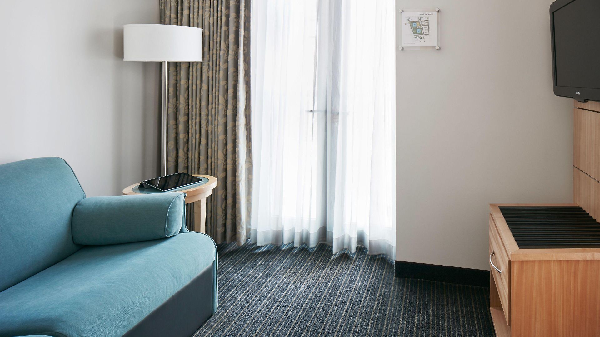 Hotel World Center