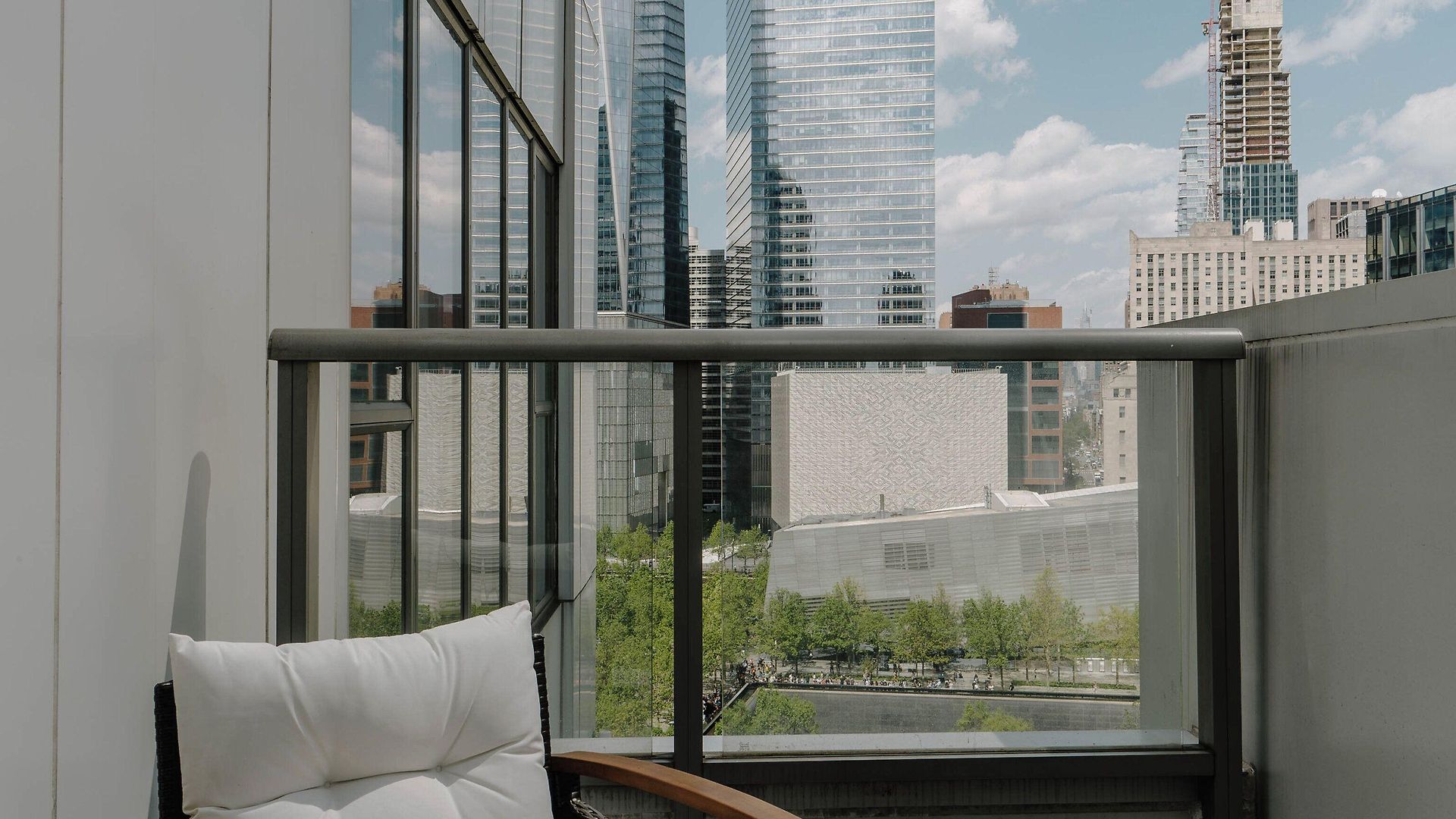 Hotel Club Quarters World Trade Center, 4*