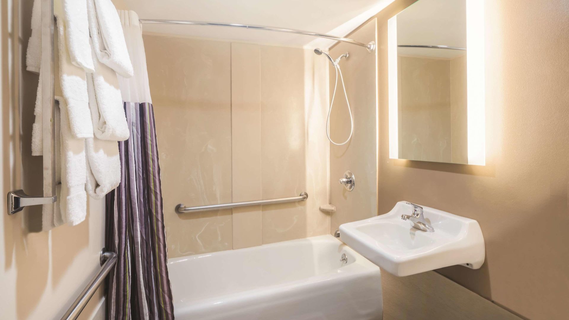 La Quinta By Wyndham Brooklyn Downtown Hotel