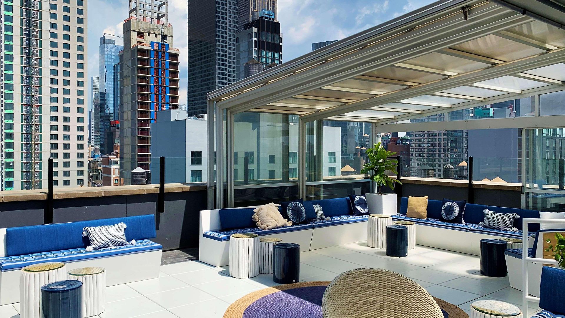 Hotel Hilton Fashion District 4*