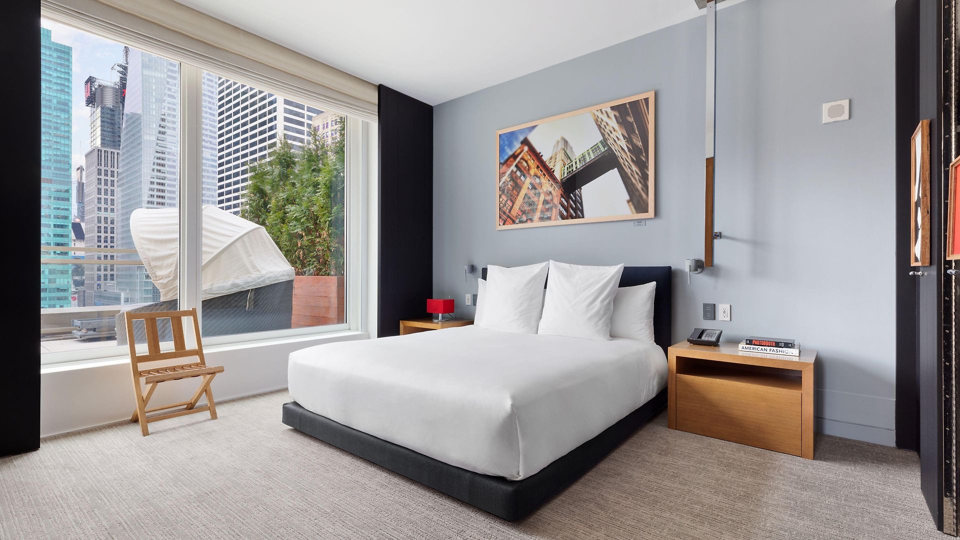 Andaz 5th Avenue, By Hyatt Hotel