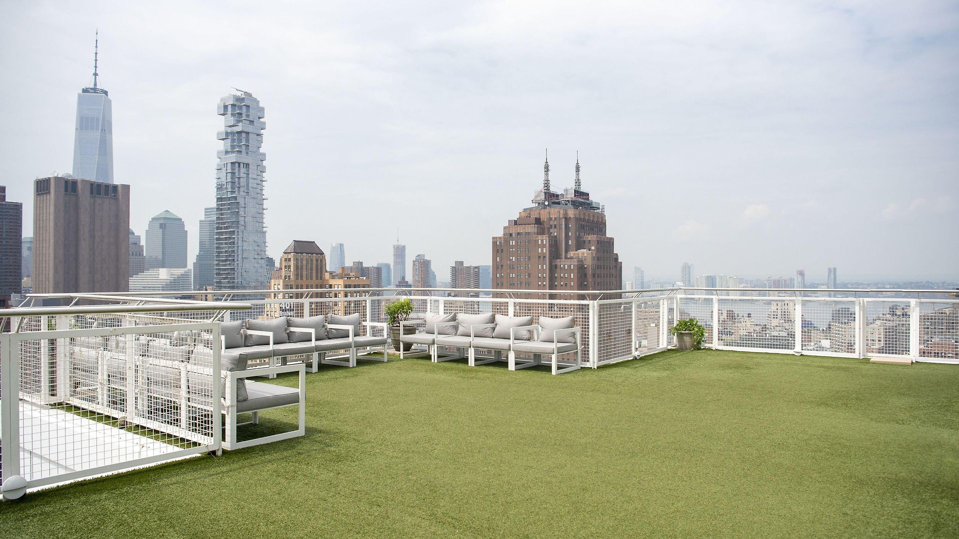 Nomo Soho 4*
