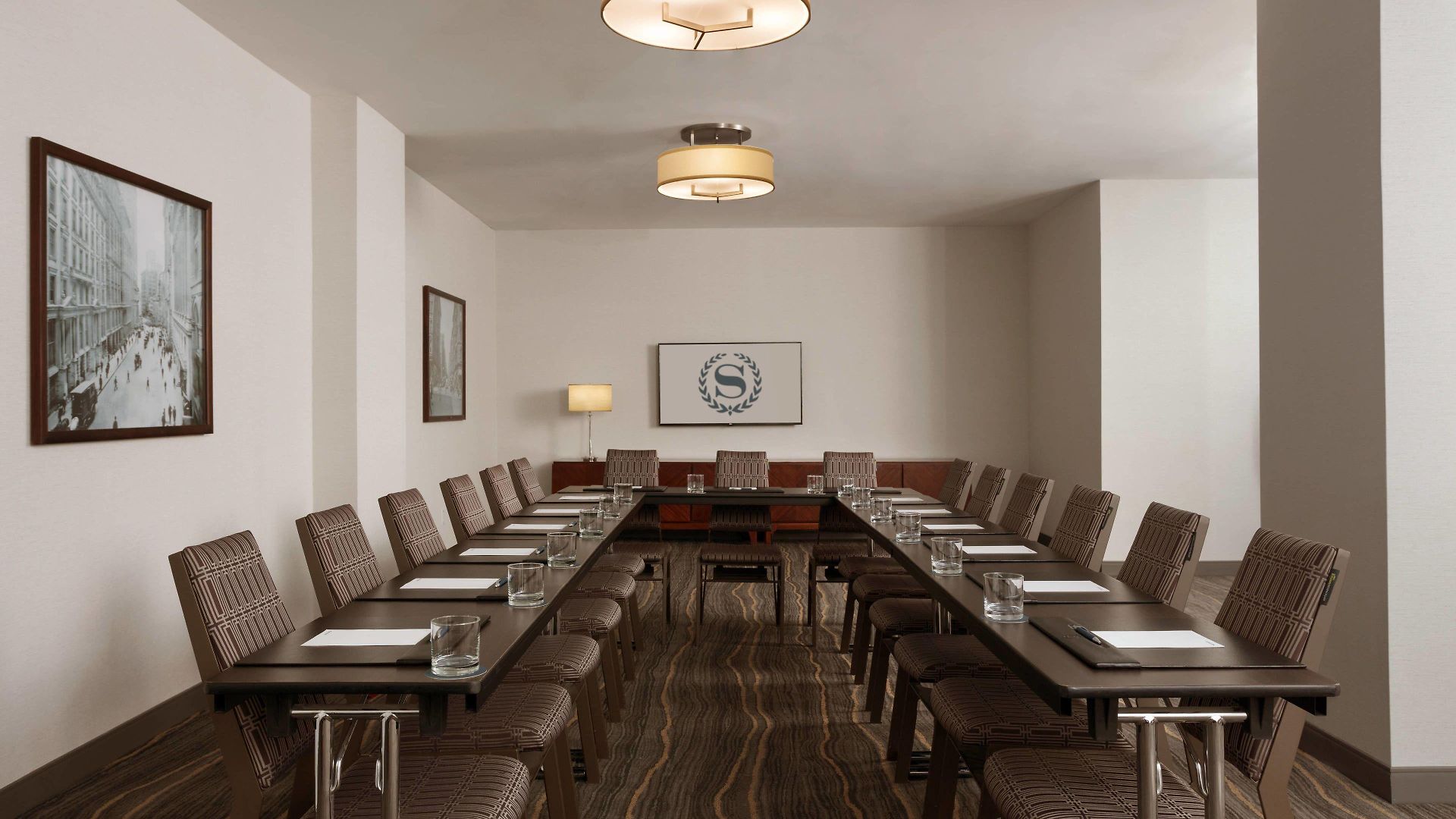 Sheraton Tribeca 4*