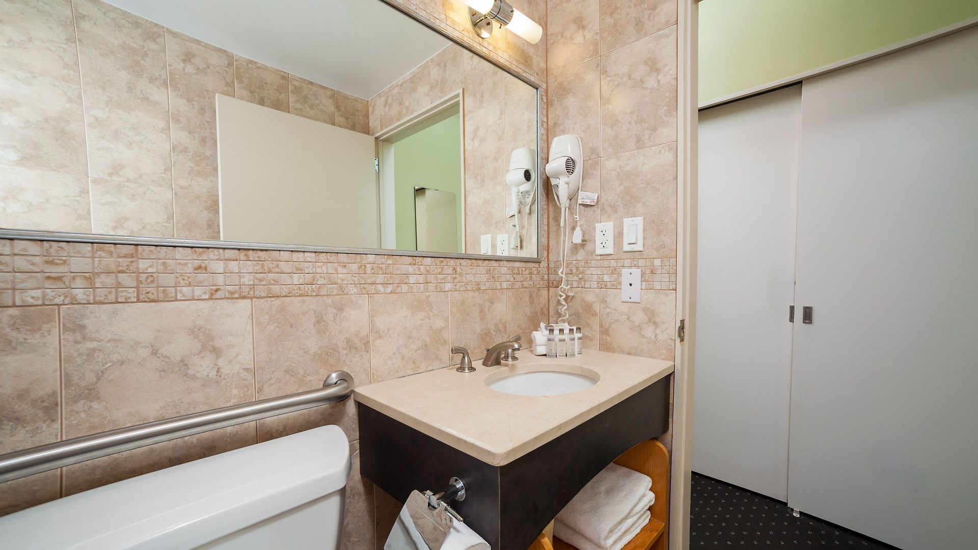 Mulberry Hotel 3*