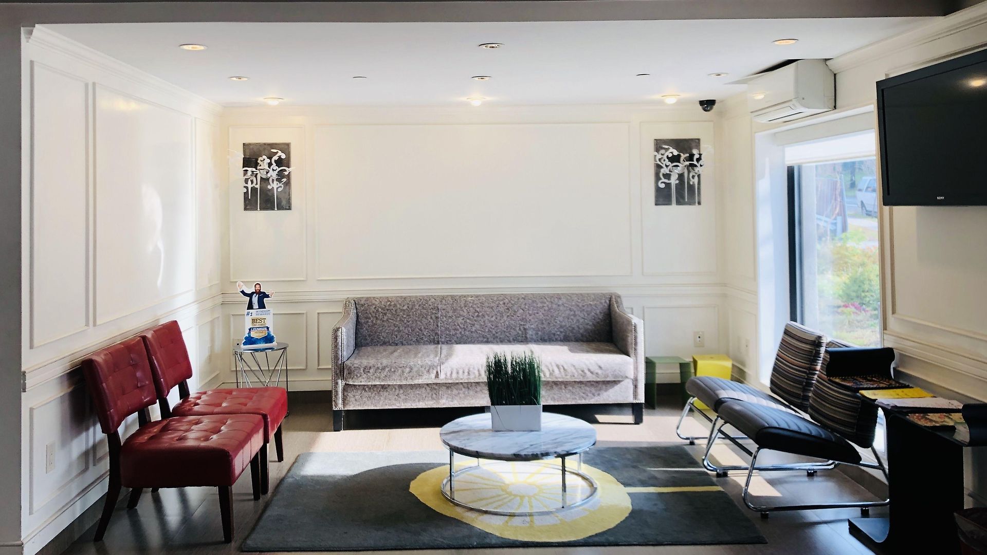 Ramada By Wyndham Staten Island Hotel