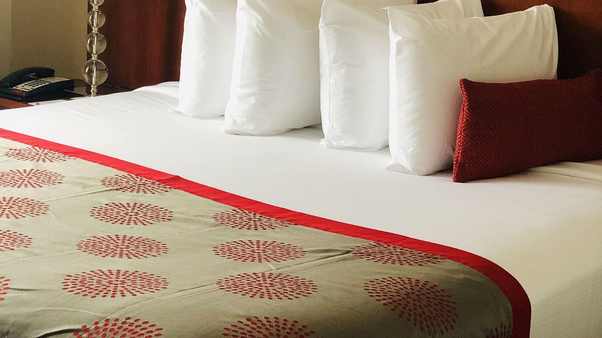 Hotel Ramada By Wyndham Staten Island 3*