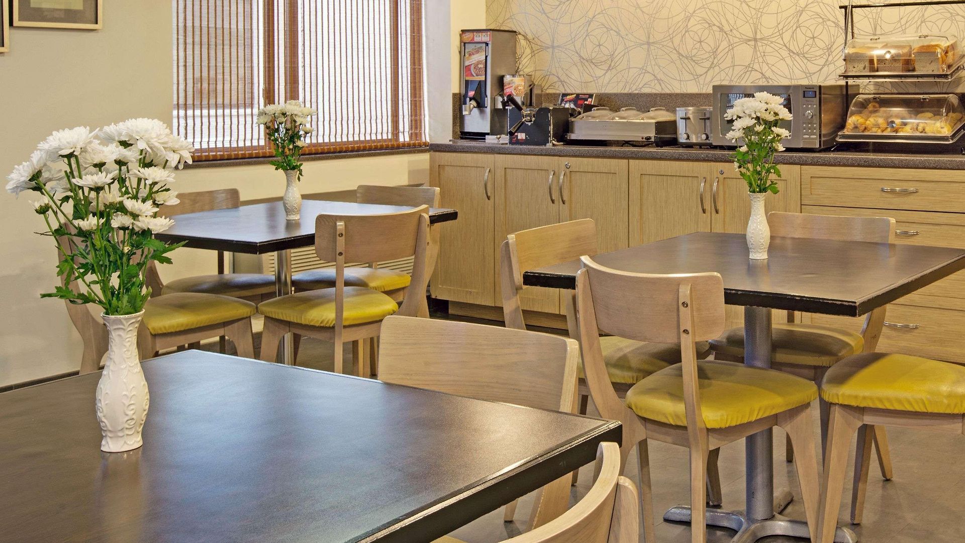 Ramada By Wyndham Staten Island