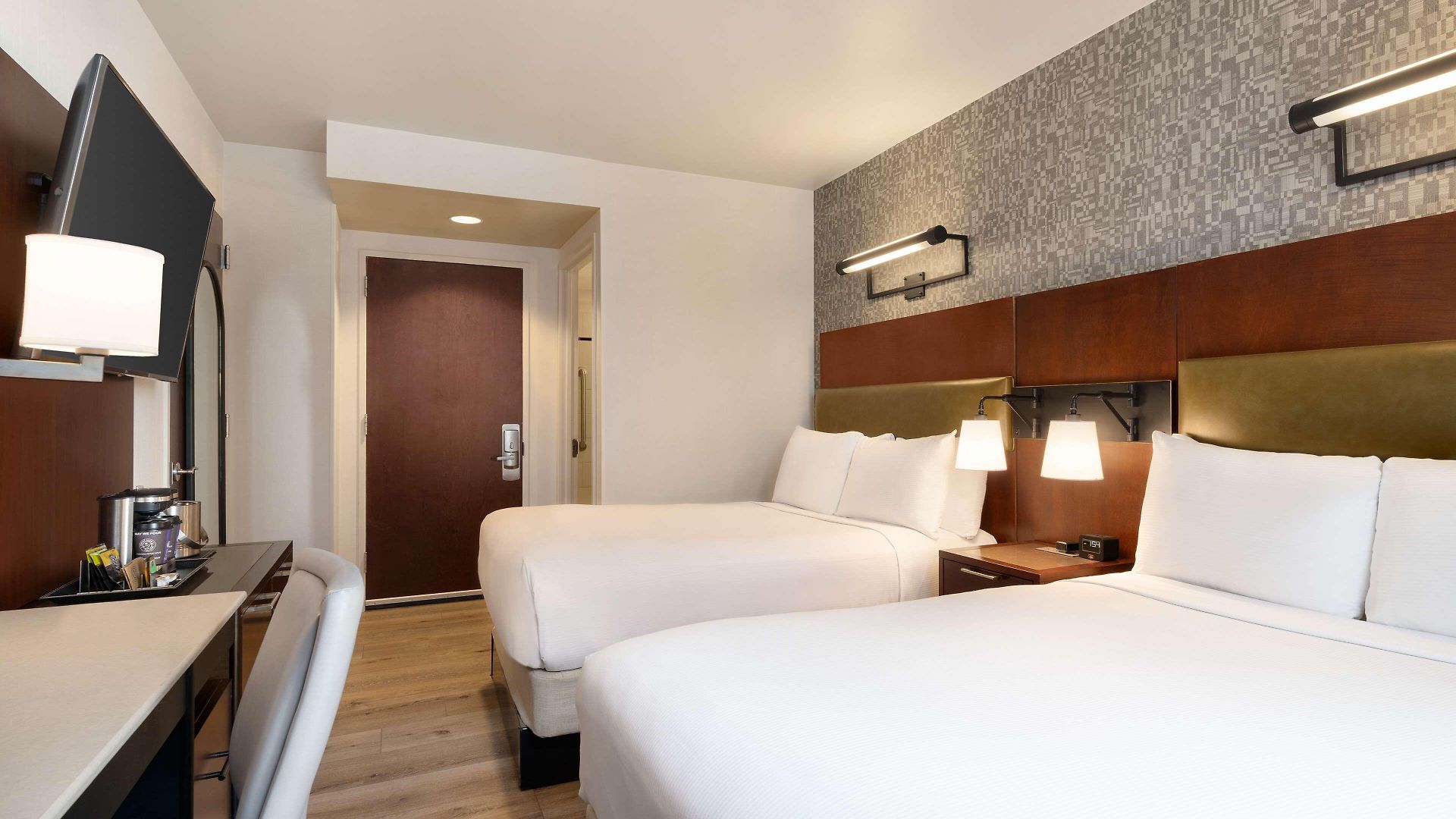 Doubletree By Hilton Downtown