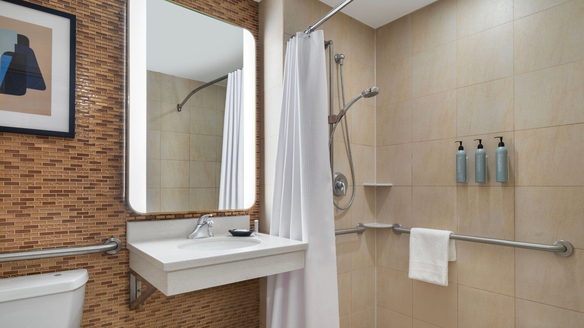 Courtyard By Marriott Manhattan / Soho Hotel