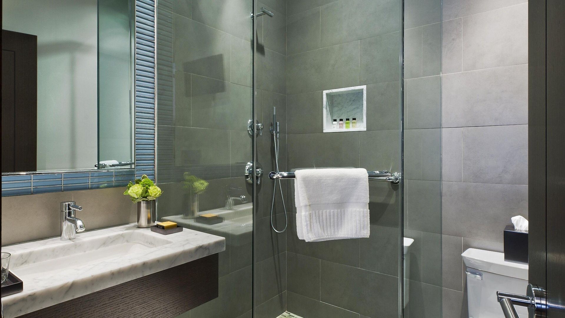 The Pearl Hotel New York
