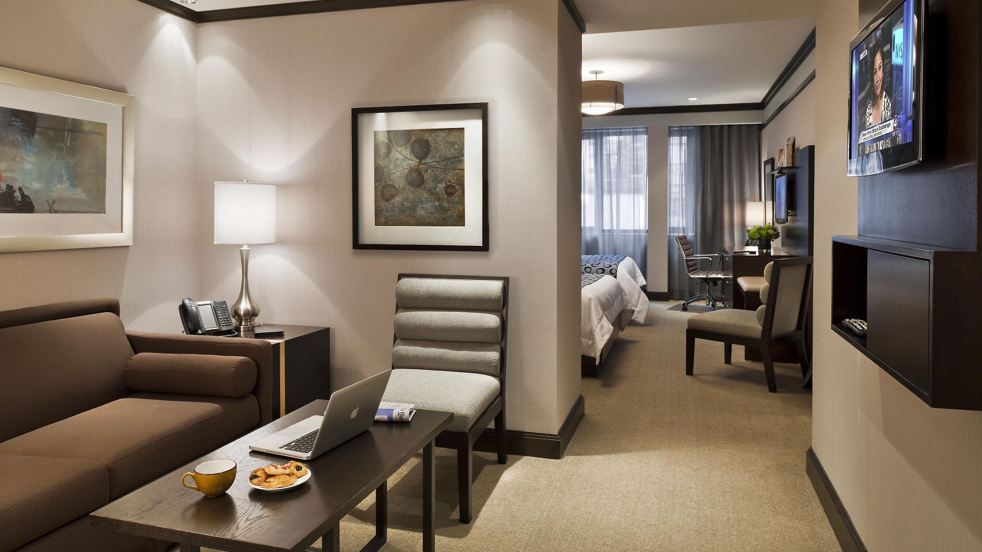 The Pearl 4*