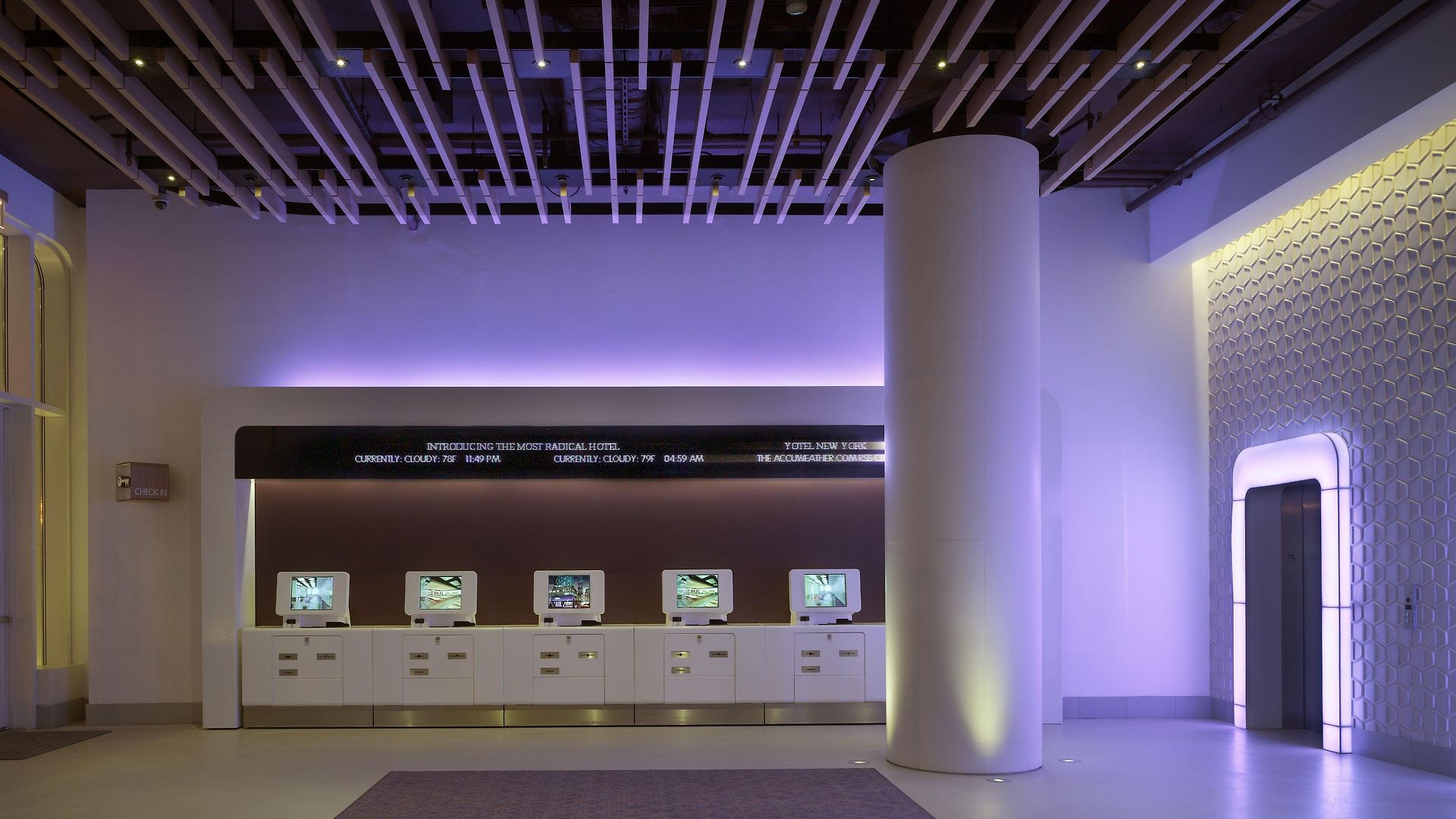 Hotel Yotel Times Square 4*