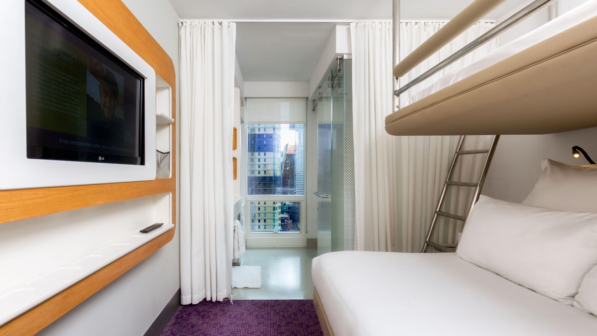 Yotel Times Square 4*