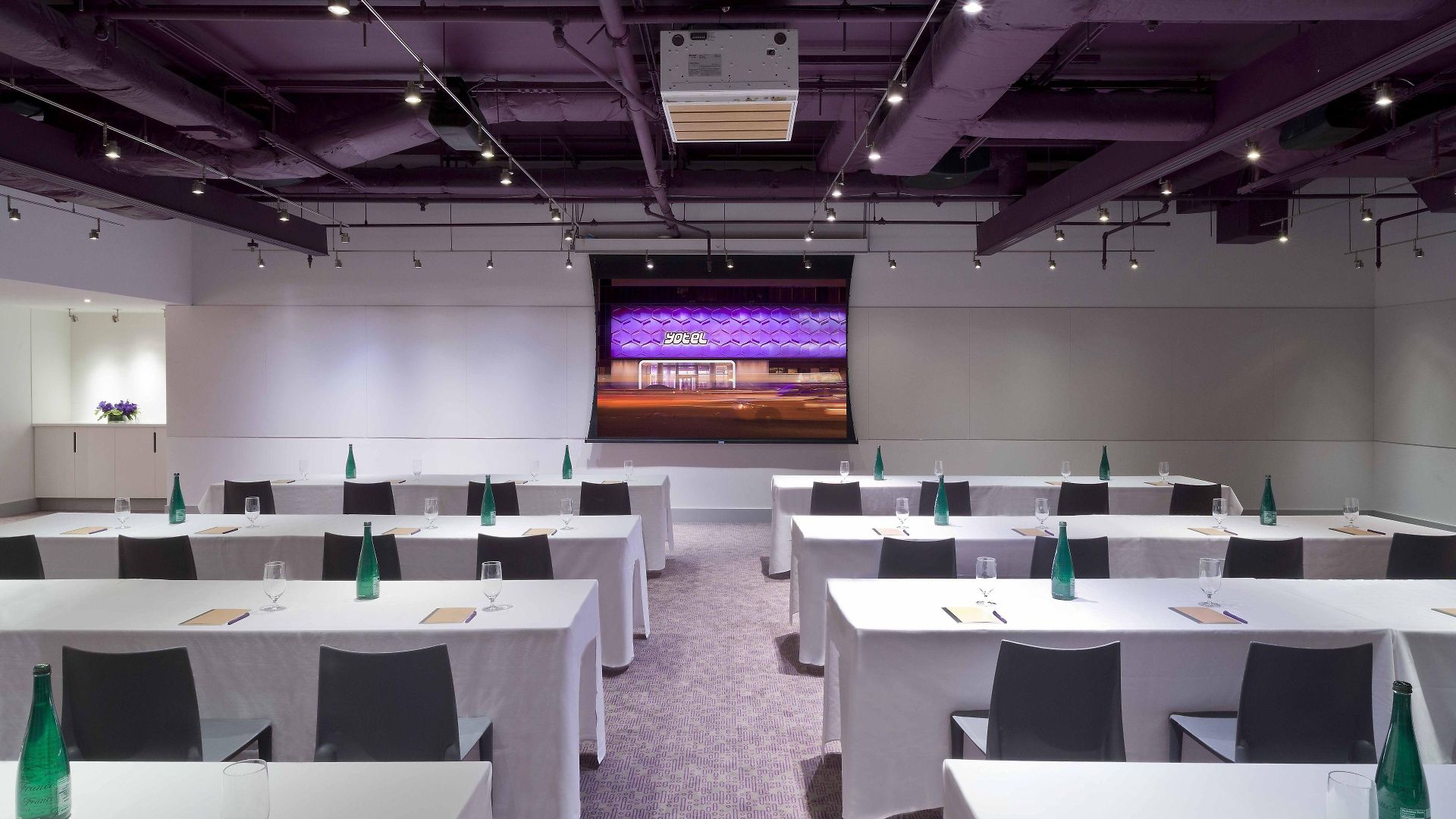 Yotel Times Square Hotel