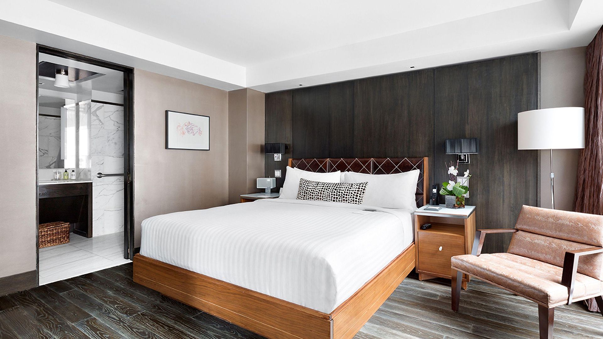 48lex Hotel