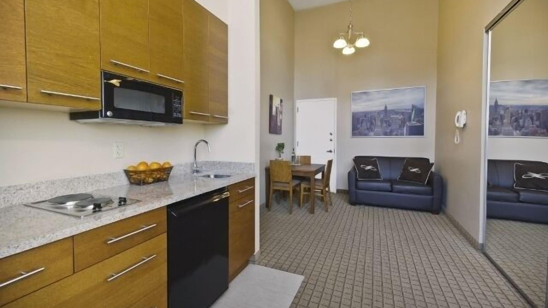 Hotel Pointe Plaza (adults Only)