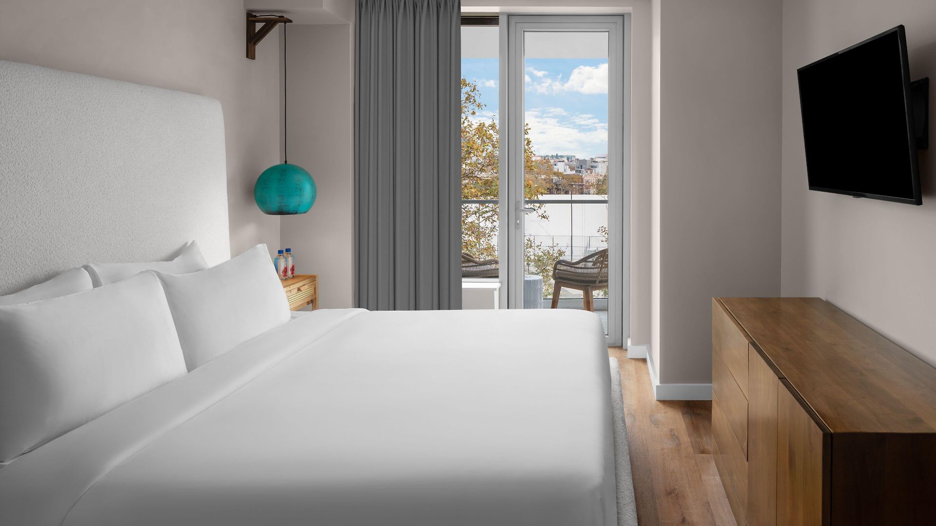 Coda Williamsburg Hotel