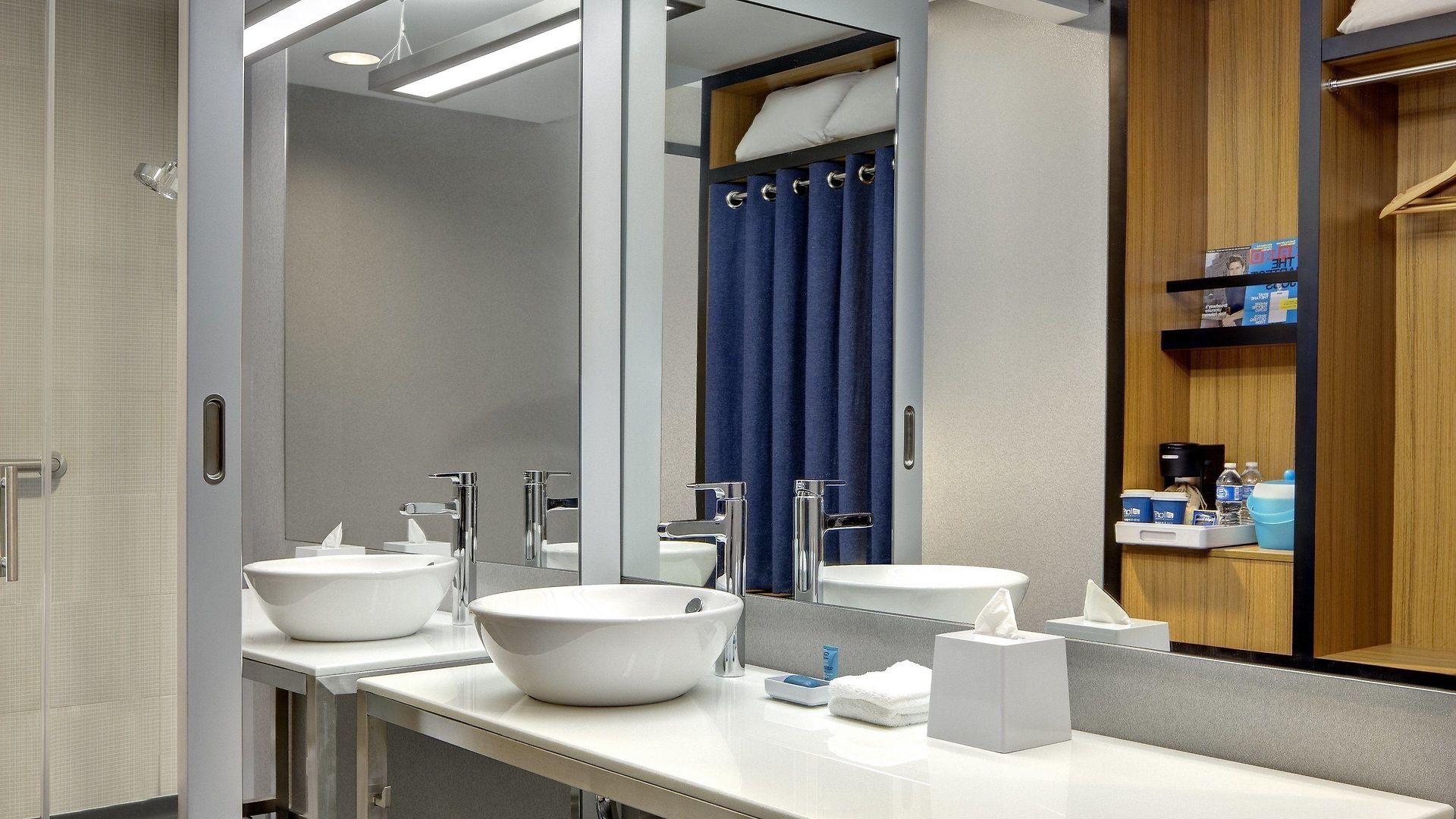 Aloft By Marriott Brooklyn New York