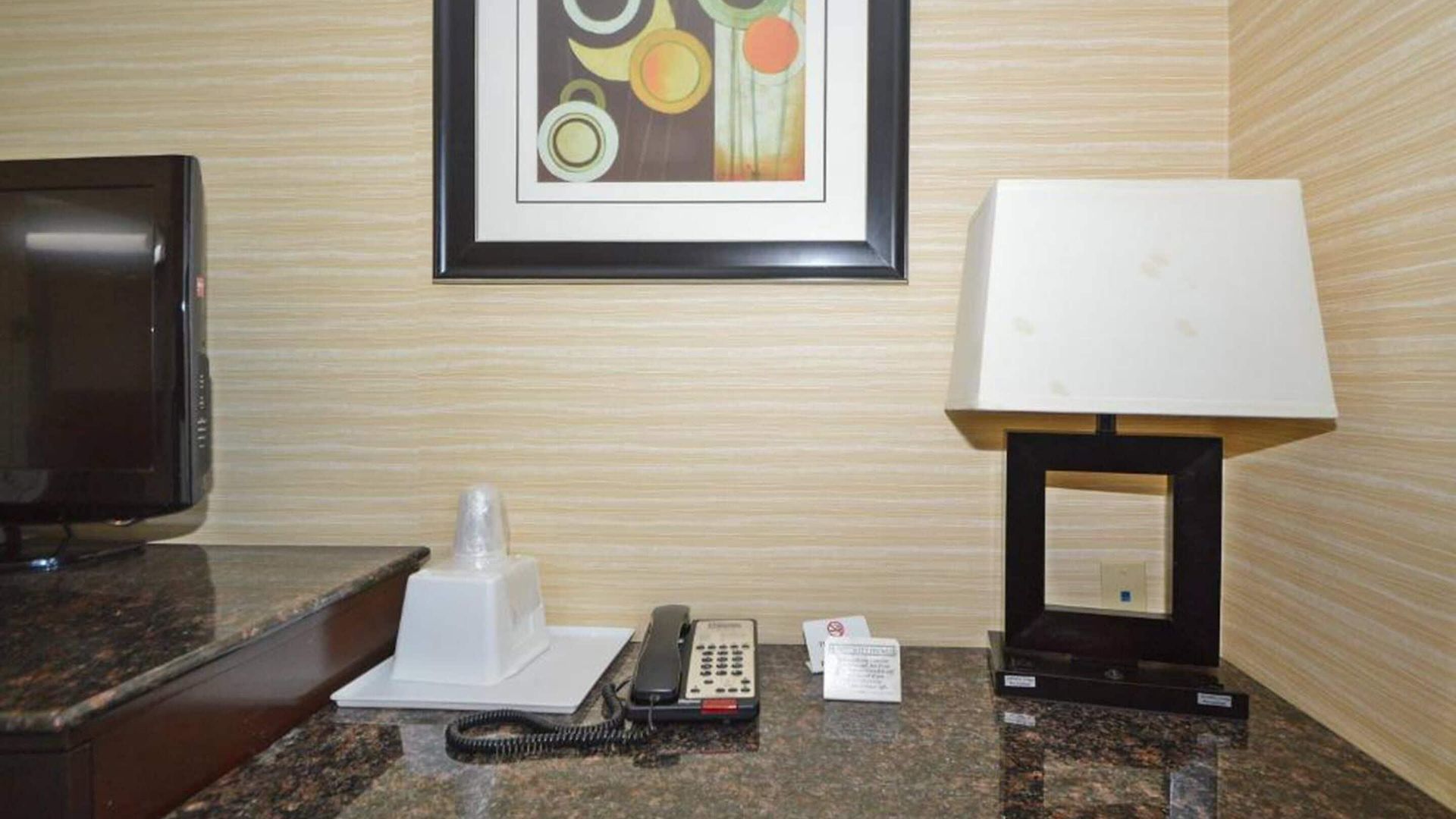 - Laguardia Airport 3* New York