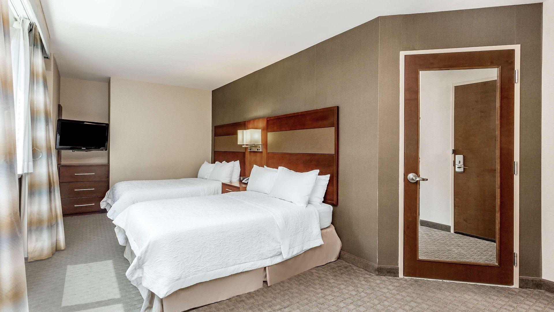 Hampton Manhattan Grand Hotel