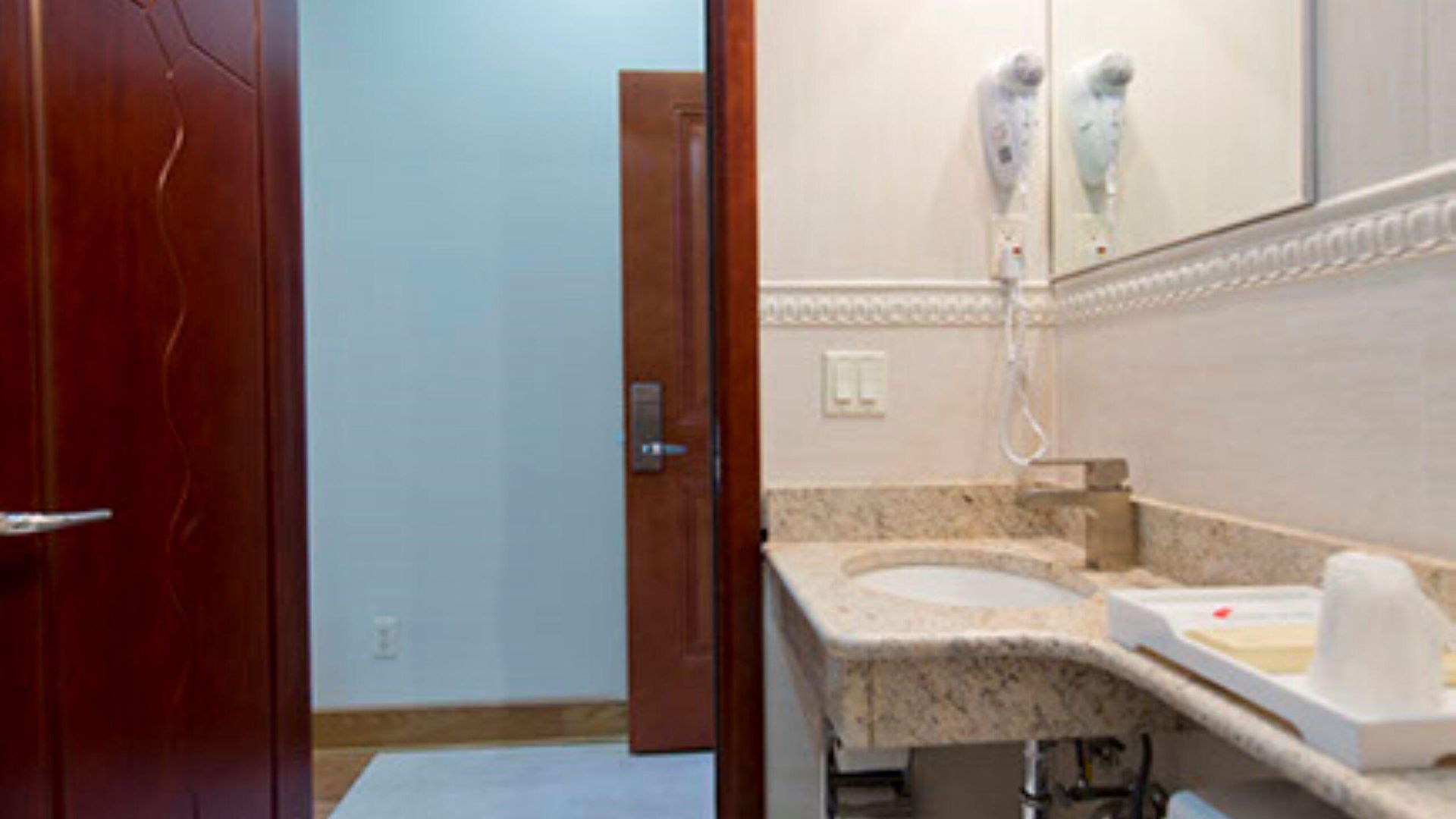 Hotel Asiatic - Flushing New York