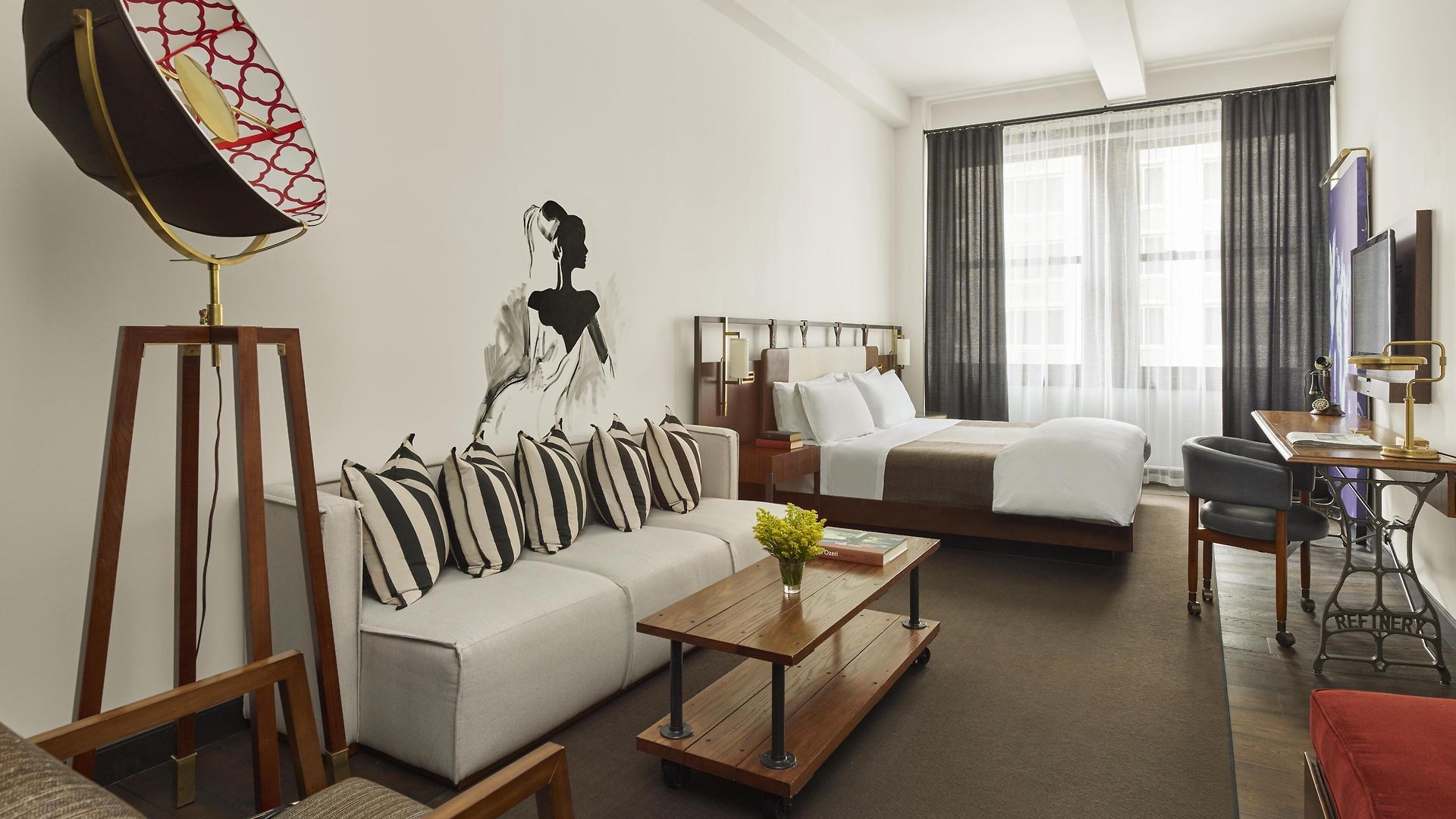 Refinery - Hotel 5*