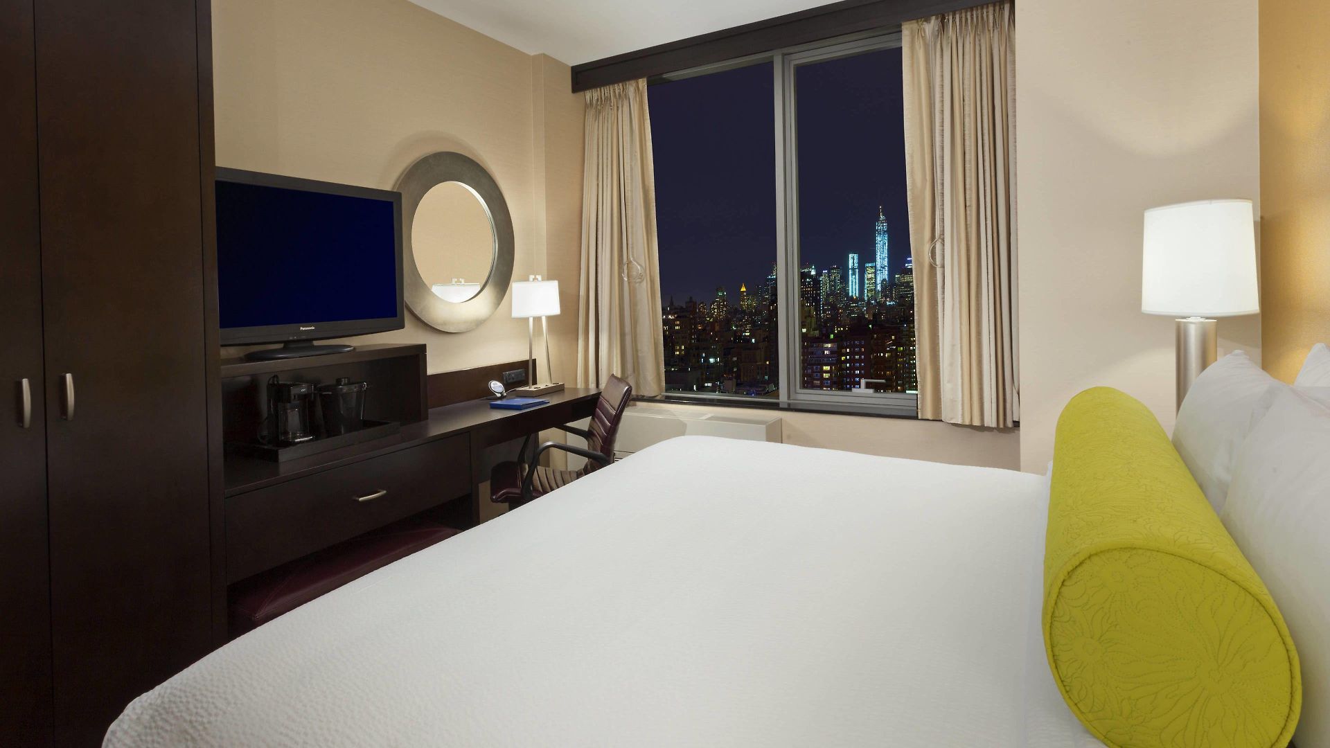 Hotel Fairfield & By Marriott Midtown Manhattan/penn Station