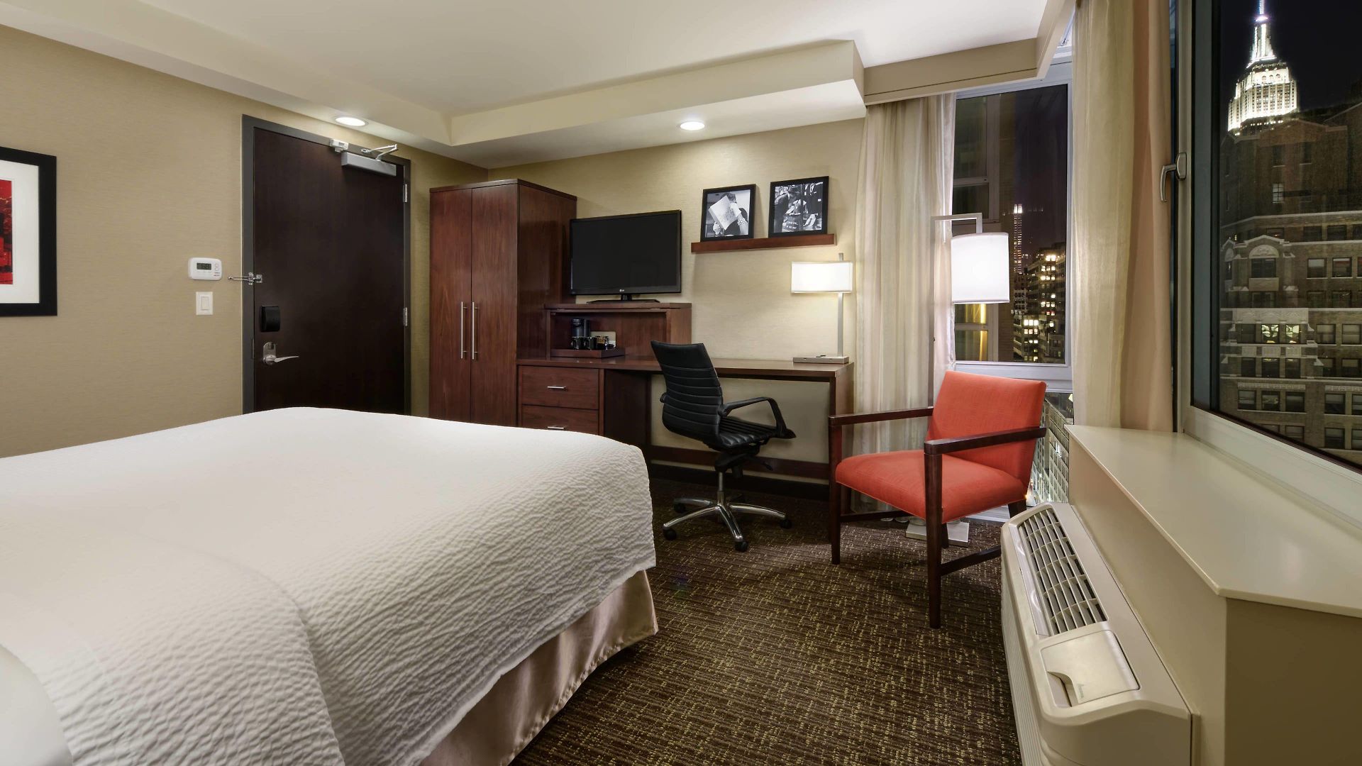 Courtyard By Marriott Times Square West