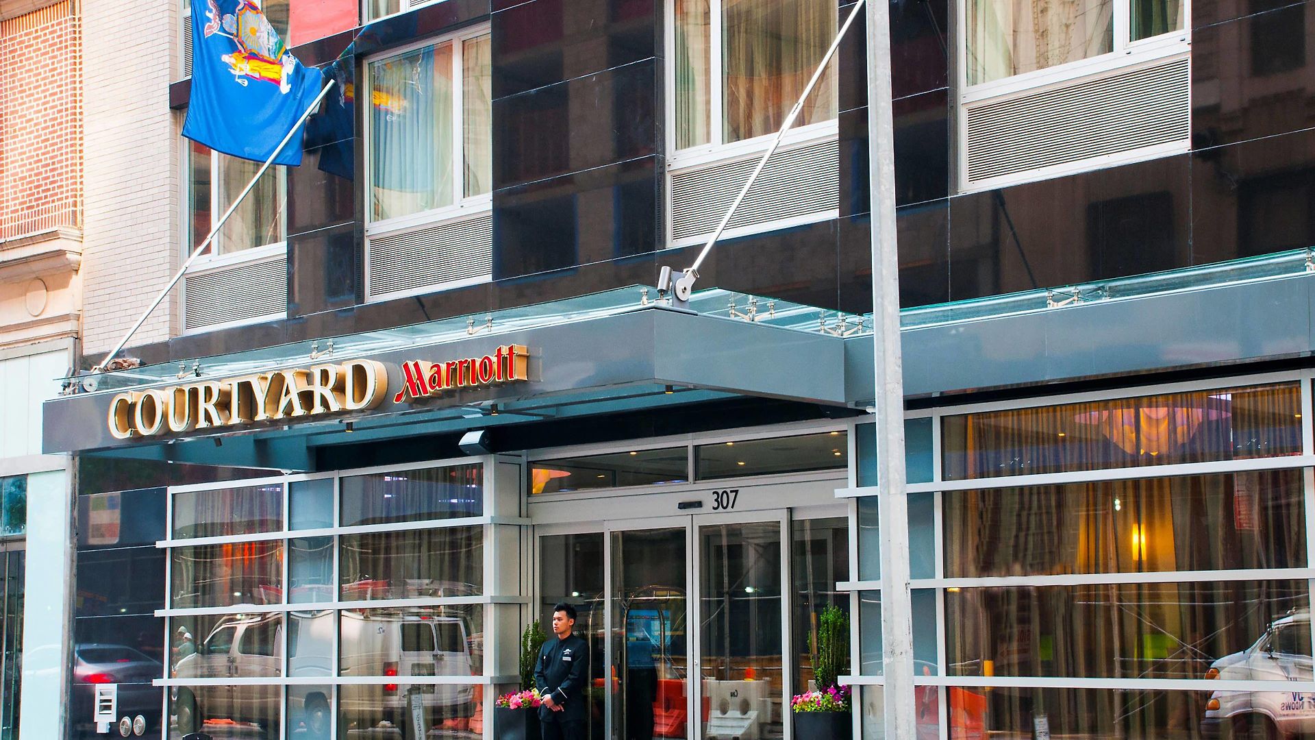 Courtyard By Marriott Times Square West Hotel New York